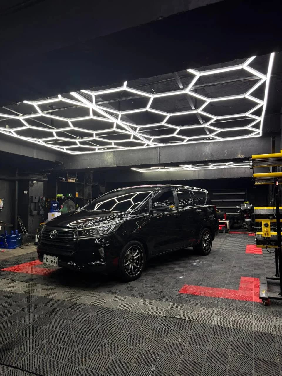 Black Toyota Innova sample installation with extended wheel studs
